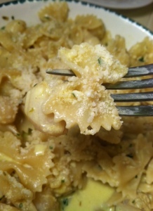 Pasta with Scallops in Curry Cream sauce -- my favorite on Christmas Eve.
